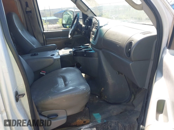 2007 Ford Econoline Cargo Commercial with VIN 1FTNE14W17DB44977, listed as a IAAI auction lot 42084271 with 316,941 mi miles and . Bid and sale history available at DreamBid. Image 5.