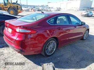 2014 Ford Fusion SE Hybrid with VIN 3FA6P0LU3ER251743, listed as a IAAI auction lot 41625631 with 136,355 mi miles. Bid and sale history available at carsss.com. Image 4.