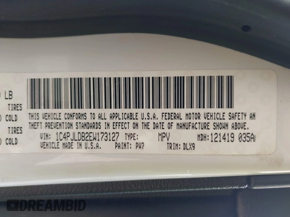 2014 Jeep Cherokee Limited with VIN 1C4PJLDB2EW173127, listed as a IAAI auction lot 42413180 with 107,871 mi miles and . Bid and sale history available at DreamBid. Image 9.
