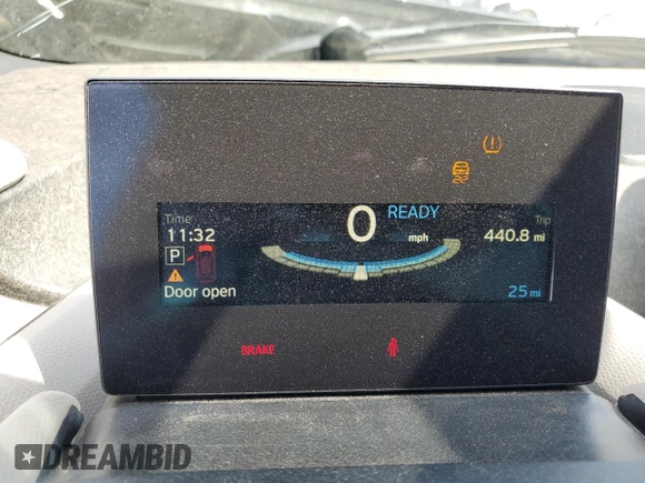 2015 BMW i3 с VIN WBY1Z4C55FV500738, выставлен на аукционе Copart как лот 58325715 с пробегом Не указан миль и Списание • Salvage title. История ставок и продаж доступна на DreamBid. Изображение 9.