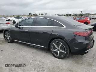 2023 Mercedes-Benz EQE 350+ z VIN W1KEG2BB4PF011740, wystawiony jako Copart lot #53811655 z przebiegiem 31 981 mil mil oraz Szkoda całkowita • Salvage title. Historia ofert i sprzedaży dostępna na DreamBid. Obrazek 2.