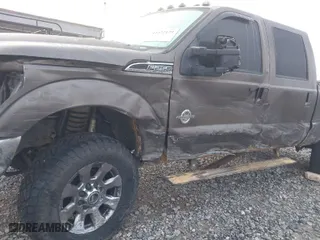 2015 Ford Super Duty F-250 SRW Lariat with VIN 1FT7W2BT5FEB19206, listed as a IAAI auction lot 41472129 with 185,542 mi miles. Bid and sale history available at carsss.com. Image 6.