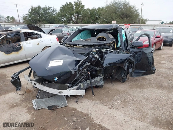 2017 BMW X4 xDrive28i with VIN 5UXXW3C38H0T79070, listed as a IAAI auction lot 41570428 with 1 mi miles. Bid and sale history available at carsss.com. Image 19.