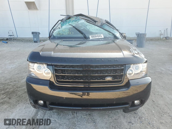 2011 Land Rover Range Rover SC z VIN SALMF1E40BA332639, wystawiony jako Copart lot #88084945 z przebiegiem Nie podano mil oraz Nie do naprawy • Non repairable. Historia ofert i sprzedaży dostępna na DreamBid. Obrazek 5.