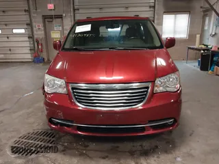 2014 Chrysler Town & Country Touring with VIN 2C4RC1BG4ER300541, listed as a IAAI auction lot 41709855 with 168,052 mi miles. Bid and sale history available at carsss.com. Image 11.
