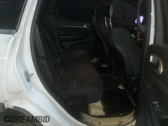 2017 Jeep Grand Cherokee Laredo with VIN 1C4RJFAGXHC632324, listed as a Copart auction lot 45951135 with 117,220 mi miles and Salvage title. Bid and sale history available at DreamBid. Image 11.
