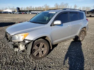 2012 Toyota RAV4 Sport z VIN JTMRK4DV0C5107989, wystawiony jako Copart lot #89409775 z przebiegiem 122 225 mil mil oraz Szkoda całkowita • Salvage title. Historia ofert i sprzedaży dostępna na DreamBid. Obrazek 1.