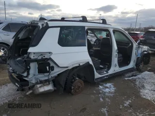 2022 Jeep Grand Cherokee Limited with VIN 1C4RJKBGXN8545965, listed as a Copart auction lot 82223954 with Not provided miles and Non repairable. Bid and sale history available at DreamBid. Image 3.
