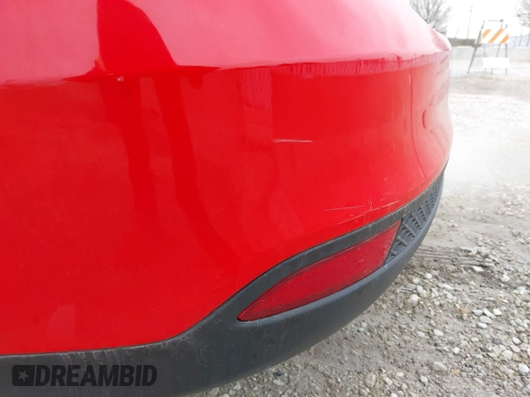 2017 Ford Focus SE with VIN 1FADP3F20HL302380, listed as a IAAI auction lot 42021505 with 166,305 mi miles. Bid and sale history available at carsss.com. Image 15.