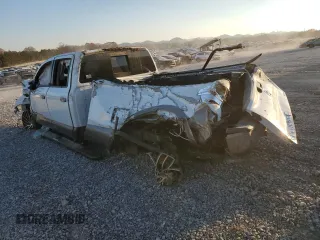 2019 Nissan Titan XD SL with VIN 1N6BA1F49KN521727, listed as a Copart auction lot 83343434 with 0 mi miles and Non Repairable. Bid and sale history available at carsss.com. Image 2.