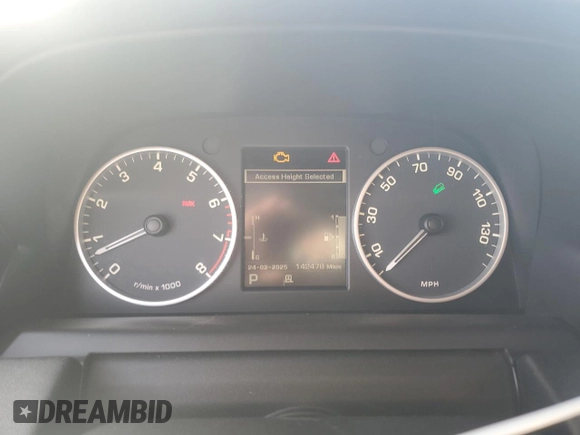 2012 Land Rover Range Rover Sport HSE with VIN SALSF2D49CA719612, listed as a Copart auction lot 46370915 with 142,478 mi miles and Clean title. Bid and sale history available at DreamBid. Image 9.