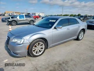 2016 Chrysler 300 C z VIN 2C3CCAEG5GH198004, wystawiony jako Copart lot #60507255 z przebiegiem 139 586 mil mil oraz Czysty tytuł • Clean title. Historia ofert i sprzedaży dostępna na DreamBid. Obrazek 1.