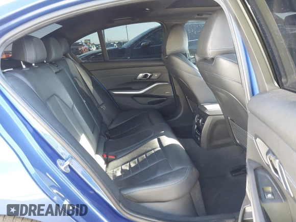 2020 BMW 3 Series M340i xDrive with VIN WBA5U9C06LFH24903, listed as a IAAI auction lot 41041530 with 55,949 mi miles and . Bid and sale history available at DreamBid. Image 8.