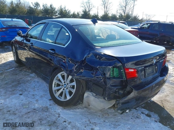 2015 BMW 5 Series 528i xDrive with VIN WBA5A7C58FD628647, listed as a IAAI auction lot 41632228 with 58,654 mi miles. Bid and sale history available at carsss.com. Image 6.