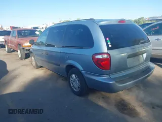 2005 Dodge Caravan with VIN 1D4GP24R35B364412, listed as a IAAI auction lot 42158780 with 228,407 mi miles and . Bid and sale history available at carsss.com. Image 3.