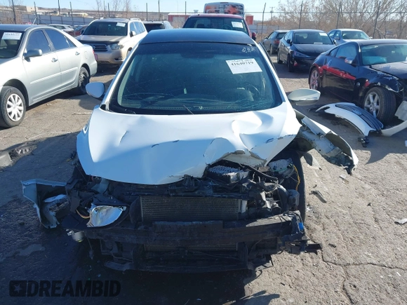2016 Hyundai Elantra z VIN KMHD35LH7GU317389, wystawiony jako IAAI lot #41640719 z przebiegiem Nie podano mil oraz . Historia ofert i sprzedaży dostępna na DreamBid. Obrazek 12.