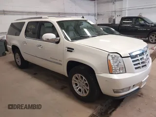 2011 Cadillac Escalade ESV Luxury z VIN 1GYS4HEF1BR341957, wystawiony jako IAAI lot #42275836 z przebiegiem 203 146 mil mil oraz . Historia ofert i sprzedaży dostępna na DreamBid. Obrazek 1.