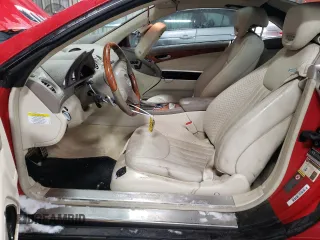 2012 Mercedes-Benz SL 550 z VIN WDBSK7BA6CF168453, wystawiony jako Copart lot #88857925 z przebiegiem 62 163 mil mil oraz Szkoda całkowita • Salvage title. Historia ofert i sprzedaży dostępna na DreamBid. Obrazek 7.