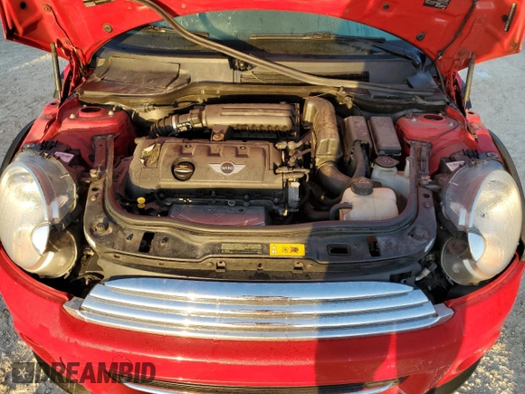 2014 MINI Convertible with VIN WMWZN3C5XET266498, listed as a Copart auction lot 77763074 with 76,680 mi miles and Non repairable. Bid and sale history available at DreamBid. Image 11.