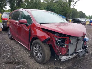 2023 Toyota Sienna XLE with VIN 5TDJSKFC8PS090968, listed as a IAAI auction lot 42736722 with 24,267 mi miles and . Bid and sale history available at DreamBid. Image 1.