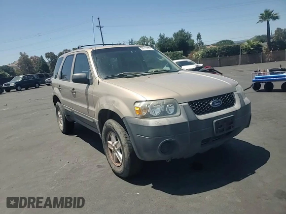 2007 Ford Escape XLS с VIN 1FMYU02Z17KA20500, выставлен на аукционе Copart как лот 59016055 с пробегом 215 936 миль миль и Списание • Salvage title. История ставок и продаж доступна на DreamBid. Изображение 14.