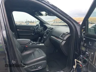 2017 Ford Explorer Platinum с VIN 1FM5K8HT1HGC62346, выставлен на аукционе IAAI как лот 42238041 с пробегом 91 926 миль миль и . История ставок и продаж доступна на DreamBid. Изображение 5.