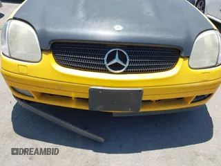 1999 Mercedes-Benz SLK 230/320 with VIN WDBKK47F7XF131839, listed as a IAAI auction lot 42648299 with 124,630 mi miles and . Bid and sale history available at DreamBid. Image 6.