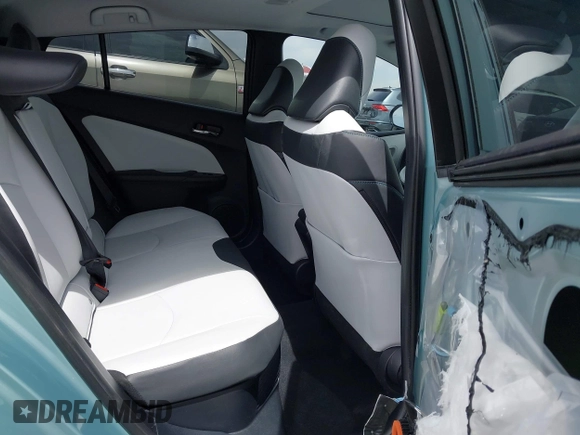 2017 Toyota Prius Two z VIN JTDKARFU3H3048641, wystawiony jako IAAI lot #42369969 z przebiegiem 13 749 mil mil oraz . Historia ofert i sprzedaży dostępna na DreamBid. Obrazek 8.
