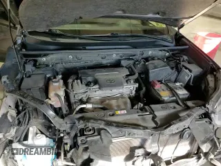 2018 Toyota RAV4 SE z VIN JTMJFREV7JD242662, wystawiony jako Copart lot #82532624 z przebiegiem 122 712 mil mil oraz Szkoda całkowita • Salvage title. Historia ofert i sprzedaży dostępna na DreamBid. Obrazek 14.
