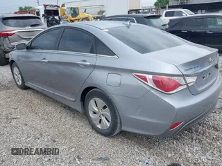2014 Hyundai Sonata Limited with VIN KMHEC4A48EA116629, listed as a IAAI auction lot 42070212 with 95,295 mi miles and . Bid and sale history available at carsss.com. Image 3.