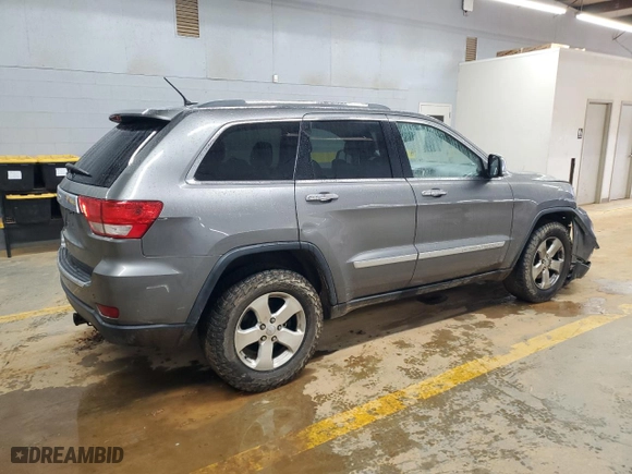 2012 Jeep Grand Cherokee Limited with VIN 1C4RJFBGXCC287271, listed as a Copart auction lot 44348355 with 137,359 mi miles and Salvage Title. Bid and sale history available at carsss.com. Image 3.