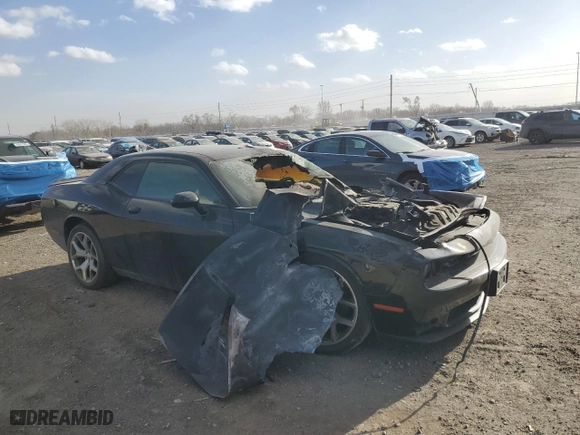 2015 Dodge Challenger SXT Plus with VIN 2C3CDZBG0FH861543, listed as a Copart auction lot 47440405 with 0 mi miles and Salvage Title. Bid and sale history available at carsss.com. Image 4.