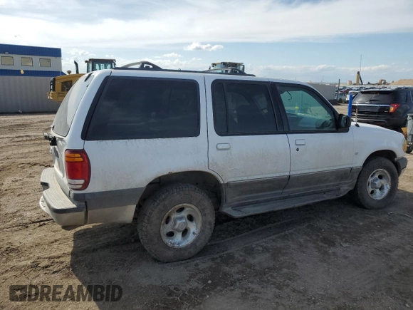 2000 Ford Explorer XLT with VIN 1FMZU83PXYZA71034, listed as a Copart auction lot 55447585 with 175,118 mi miles and Salvage title. Bid and sale history available at DreamBid. Image 3.
