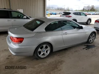 2009 BMW 3 Series 328i z VIN WBAWL13509PX26554, wystawiony jako Copart lot #53809455 z przebiegiem 137 698 mil mil oraz Szkoda całkowita • Salvage title. Historia ofert i sprzedaży dostępna na DreamBid. Obrazek 3.