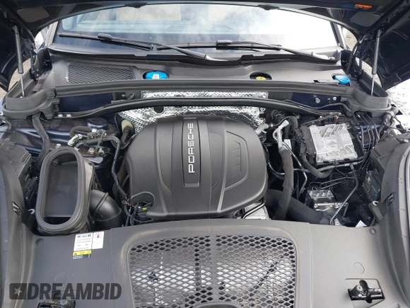 2021 Porsche Macan with VIN WP1AA2A51MLB14096, listed as a IAAI auction lot 41734166 with 17,702 mi miles and . Bid and sale history available at DreamBid. Image 10.