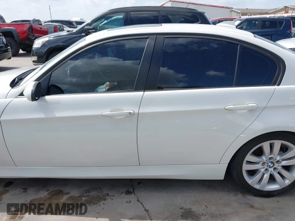 2007 BMW 3 Series 328i with VIN WBAVA37577NL11991, listed as a IAAI auction lot 42546909 with 185,804 mi miles and . Bid and sale history available at DreamBid. Image 14.