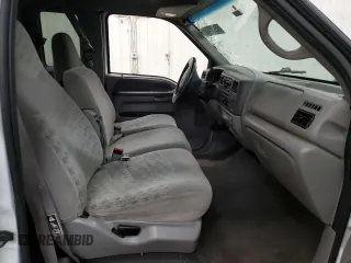 2000 Ford F-350 XL with VIN 1FTSX31F9YED25253, listed as a Copart auction lot 85926774 with 141,139 mi miles and Salvage Title. Bid and sale history available at DreamBid. Image 7.
