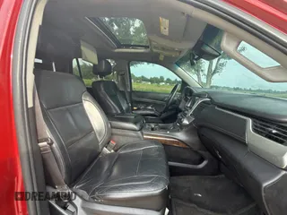 2015 Chevrolet Tahoe LT z VIN 1GNSKBKC4FR103035, wystawiony jako Copart lot #60753305 z przebiegiem 226 136 mil mil oraz Czysty tytuł • Clean title. Historia ofert i sprzedaży dostępna na DreamBid. Obrazek 5.