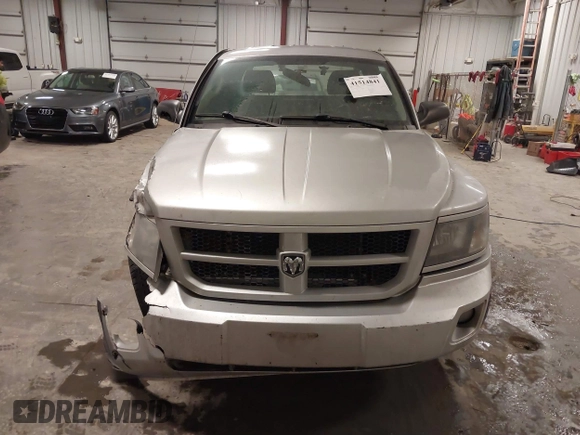 2010 Dodge Dakota with VIN 1D7CW3BP7AS103645, listed as a IAAI auction lot 41514841 with 158,125 mi miles and . Bid and sale history available at DreamBid. Image 6.