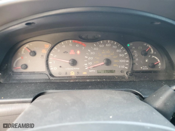 2002 Toyota Sequoia Limited with VIN 5TDZT38A62S098822, listed as a Copart auction lot 42230945 with 175,962 mi miles and Salvage Title. Bid and sale history available at carsss.com. Image 9.