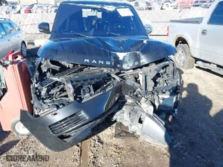 2016 Land Rover Range Rover Diesel HSE with VIN SALGS2KF3GA246575, listed as a IAAI auction lot 41190046 with 90,123 mi miles. Bid and sale history available at carsss.com. Image 6.