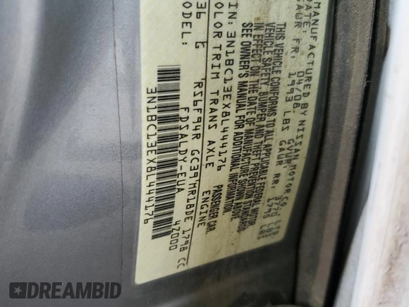 2008 Nissan Versa S z VIN 3N1BC13EX8L444176, wystawiony jako Copart lot #55516445 z przebiegiem 135 005 mil mil oraz Szkoda całkowita • Salvage title. Historia ofert i sprzedaży dostępna na DreamBid. Obrazek 13.