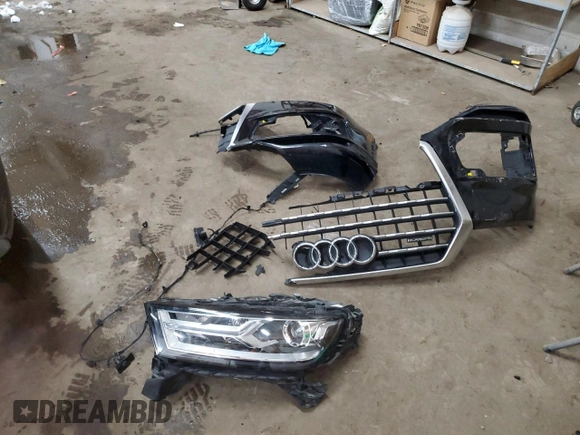 2017 Audi Q7 Premium with VIN WA1AAAF78HD021043, listed as a Copart auction lot 48114225 with 84,879 mi miles and Salvage title. Bid and sale history available at DreamBid. Image 13.