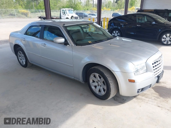 2005 Chrysler 300 Touring with VIN 2C3JA53G75H687752, listed as a IAAI auction lot 42190758 with 170,269 mi miles and . Bid and sale history available at DreamBid. Image 1.