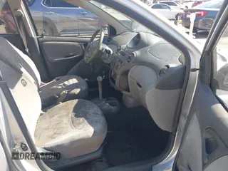 2000 Toyota ECHO with VIN JTDBT1236Y0028488, listed as a IAAI auction lot 42228033 with 246,702 mi miles and . Bid and sale history available at DreamBid. Image 5.