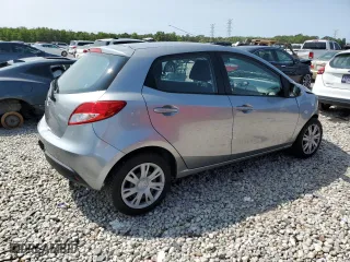 2012 Mazda Mazda2 Sport with VIN JM1DE1KZXC0140257, listed as a Copart auction lot 70361264 with 55,266 mi miles and Salvage Title. Bid and sale history available at carsss.com. Image 3.