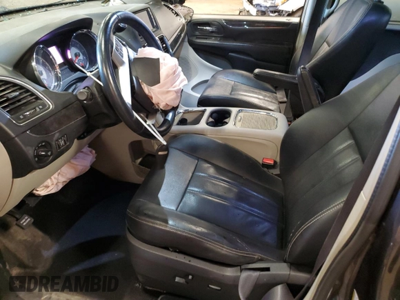 2015 Chrysler Town & Country Touring L with VIN 2C4RC1CG5FR705890, listed as a Copart auction lot 53276155 with 137,670 mi miles and Clean Title. Bid and sale history available at DreamBid. Image 7.