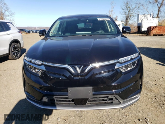 2024 VinFast VF 8 Eco z VIN RLLV1AEB6RH004397, wystawiony jako Copart lot #81082054 z przebiegiem Nie podano mil oraz Szkoda całkowita • Salvage title. Historia ofert i sprzedaży dostępna na DreamBid. Obrazek 5.