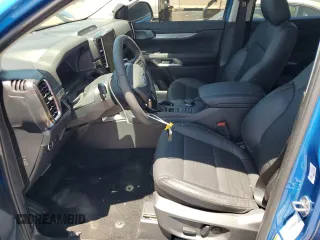 2025 Ford Ranger Lariat with VIN 1FTER4KH9SLE17446, listed as a Copart auction lot 61853775 with 1,810 mi miles and Salvage title. Bid and sale history available at DreamBid. Image 7.