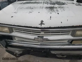 1997 Chevrolet Tahoe with VIN 1GNEK13R2VJ339111, listed as a Copart auction lot 48187215 with 166,260 mi miles and Salvage Title. Bid and sale history available at carsss.com. Image 12.